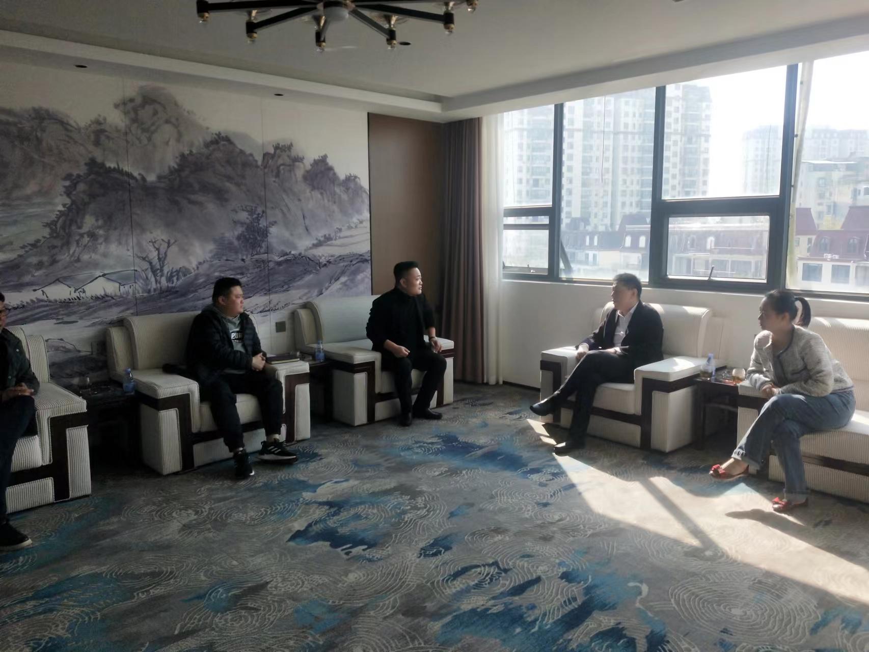 熊昆一行到供销致亿公司调研